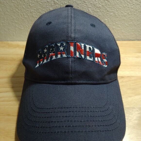 Vintage Seattle Mariners USA Flag Spell Out Hat - Picture 1 of 6